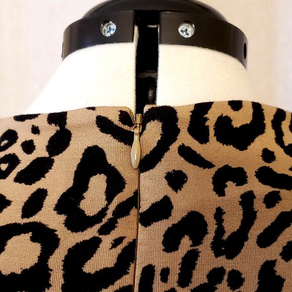 Chico's Cheetah Print Mock Neck Midi Shift Stretch Dress | Size 3 (16/18) | NWT - Picture 7 of 10